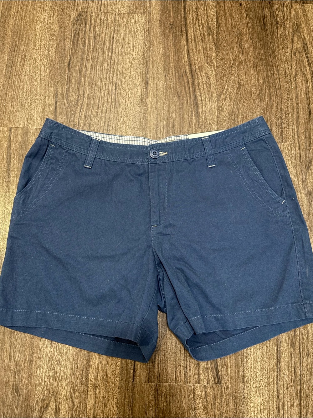 Classic Navy Cotton Chino Shorts NWT